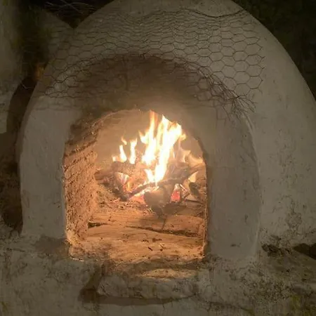 Golondrinas, Authentic Cortijo In The Hills Of Holiday home